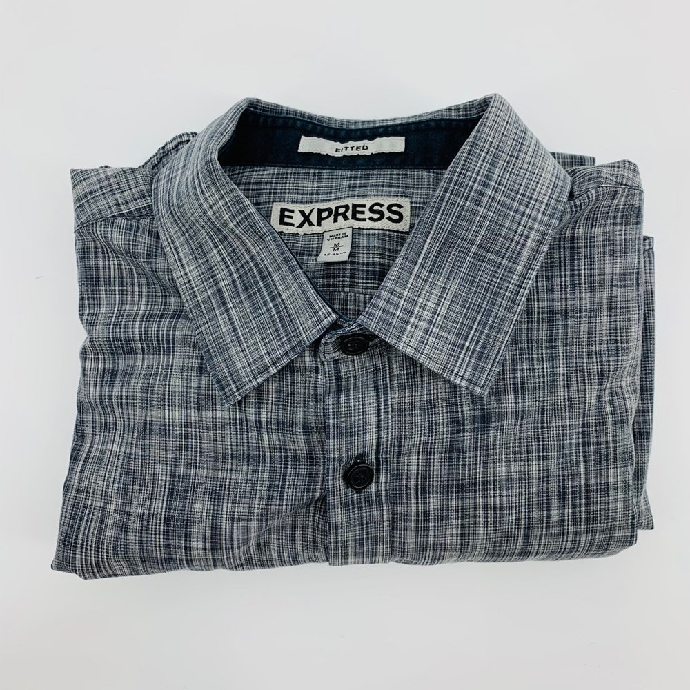 Express Fitted Men Dress Shirt Long Sleeve Button